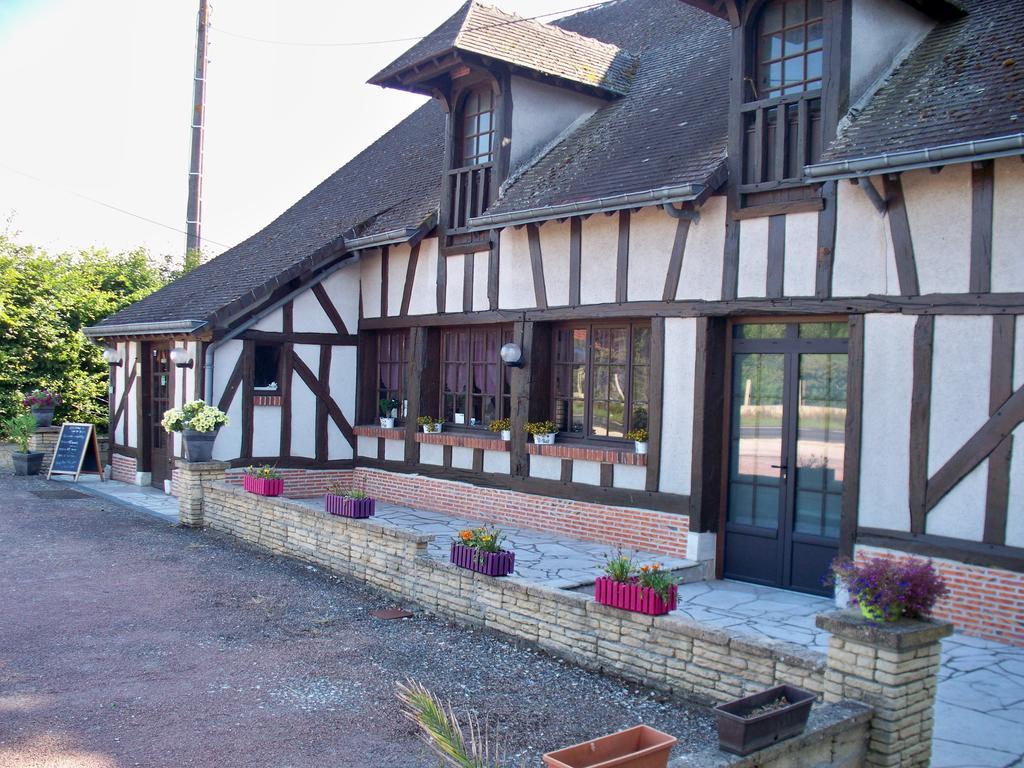Couddes Le Pre Karvain Bed & Breakfast エクステリア 写真